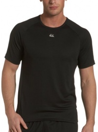 Quiksilver Performance Men's Essentials Short Sleeve Tee Quiksilver Performance Men's Essentials Short Sleeve Tee