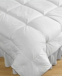 Exceptionally fluffy and irresistibly cozy, the Cozy Loft™ comforter boasts a patented tufted corner design that increases the space inside each box, allowing for incredibly loft with no shifting. Also features a luxurious 500-thread count Egyptian cotton cover and Hyperclean® down, rinsed of dirt and allergens. The Comfort Lock® border keeps fill on top of you and not along the edges, and Barrier Weave™ fabric stops down from sneaking out. Exceptionally fluffy and irresistibly cozy, the Cozy Loft™ comforter boasts a patented tufted corner design that increases the space inside each box, allowing for incredibly loft with no shifting. Also features a luxurious 500-thread count Egyptian cotton cover and Hyperclean® down, rinsed of dirt and allergens. The Comfort Lock® border keeps fill on top of you and not along the edges, and Barrier Weave™ fabric stops down from sneaking out.