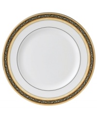 In 18th century England, Josiah Wedgwood, creator of the world famous Wedgwood ceramic ware, established a tradition of outstanding craftsmanship and artistry which continues today. The exotic India dinner plates present a pattern of exquisitely detailed, diminutive florals on a yellow and deep blue band against pure white bone china.