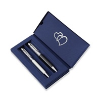 A romantic pairing in white pearl and anthracite from Swarovski makes the perfect wedding gift in a handsome presentation box.