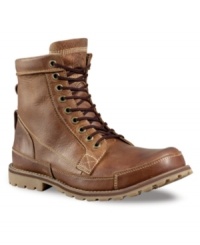 Inspired by the rugged style of a classic work pair of men's boots, this modern update on the quintessential boots for men from Timberland offers a refined complement to your favorite jeans or chinos. Inspired by the rugged style of a classic work pair of men's boots, this modern update on the quintessential boots for men from Timberland offers a refined complement to your favorite jeans or chinos.