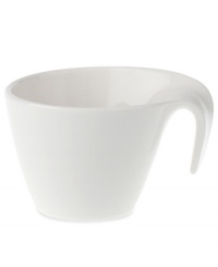 Reshape modern tables with the Flow teacup from Villeroy & Boch. A fluid, asymmetrical design in white fine china offers unconventional elegance for every meal and occasion. Reshape modern tables with the Flow teacup from Villeroy & Boch. A fluid, asymmetrical design in white fine china offers unconventional elegance for every meal and occasion.