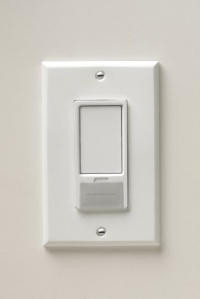 Chamberlain WSLCEV Remote Control Light Switch Chamberlain WSLCEV Remote Control Light Switch