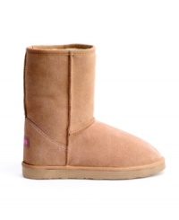 Get her geared up for cold weather with these stylish wool lined boots from Emu. Get her geared up for cold weather with these stylish wool lined boots from Emu.