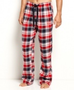 Take your favorite college team to bed with you with these MLB team logo flannel sleepwear pants from College Concepts.