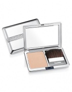 Luxurious Light-Reflecting Illuminaton. Provides a soft, subtle glow in a silky smooth formula rich in skin pampering, nourishing protectors. Envelops skin in a veil of luminosity with a skin perfecting, light-diffusing polymer. One universal shade complements most skin tones. 