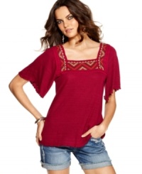 Artisan-inspired embroidery and crochet give this Lucky Brand Jeans top a laid-back, homespun attitude. Artisan-inspired embroidery and crochet give this Lucky Brand Jeans top a laid-back, homespun attitude.