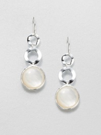 From the Scultura Collection. Wavy links in hammered sterling silver with a beautiful drop of mother-of-pearl. Mother-of-pearlSterling silverDrop, about 2Hook backImported 