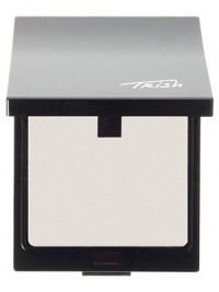 A colorless finishing powder for all skin tones. Perfectly sized for Trish's refillable pages and compacts.Please note: Compact sold separately. A colorless finishing powder for all skin tones. Perfectly sized for Trish's refillable pages and compacts.Please note: Compact sold separately.