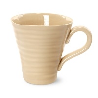 Sophie Conran for Portmeirion is an innovative range of tableware, designed by cook and food writer, Sophie Conran. The range of products have a sense of duality as they are hard-wearing, yet delicate aesthetically. The Sophie Conran for Portmeirion line was created to make life look good and taste better. Available in white, sage, and forget me not blue. Sophie Conran for Portmeirion is an innovative range of tableware, designed by cook and food writer, Sophie Conran. The range of products have a sense of duality as they are hard-wearing, yet delicate aesthetically. The Sophie Conran for Portmeirion line was created to make life look good and taste better. Available in white, sage, and forget me not blue.
