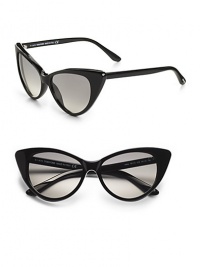 Exaggerated acetate cat's-eye frames in a classic shape with a modern edge. Available in shiny black with smoke gradient lens.100% UV protection Made in Italy Exaggerated acetate cat's-eye frames in a classic shape with a modern edge. Available in shiny black with smoke gradient lens.100% UV protection Made in Italy