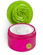Skin smoothing reinvented. This unspeakably lush cream is a sumptuous body smoother that simultaneously soothes the skin--in the city that never sleeps. What's more, it's so rich in perfume that it will leave subtle traces on your lingerie and bed linen. 6.8 oz.Top notes: grape hyacinth, prairie dropseed grass Middle notes: red leaf rose, red hunter tulips Base notes: hoptree, teakwood and vetiver root 