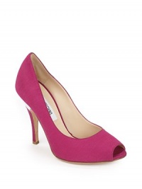 THE LOOKBright grosgrain fabric upperPeep toeMetal detail with cutout grosgrain heart on the heelPadded insoleSelf-covered heel, 4½(115mm)THE MATERIALGrosgrain fabric upperLeather lining and soleORIGINMade in Italy THE LOOKBright grosgrain fabric upperPeep toeMetal detail with cutout grosgrain heart on the heelPadded insoleSelf-covered heel, 4½(115mm)THE MATERIALGrosgrain fabric upperLeather lining and soleORIGINMade in Italy