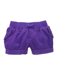 Relaxed-fitting cargo short designed in a light weight linen that is perfect for any warm weather occasion. Relaxed-fitting cargo short designed in a light weight linen that is perfect for any warm weather occasion.