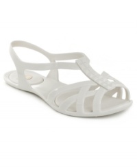 MEL's Marula flat sandals will go from the beach to the urban jungle. The lovely bubblegum scent will linger in your memory when thinking of seasonal fun! MEL's Marula flat sandals will go from the beach to the urban jungle. The lovely bubblegum scent will linger in your memory when thinking of seasonal fun!