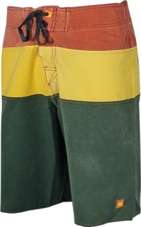 Quiksilver Waterman Men's Jail Break 2 Boardshort Quiksilver Waterman Men's Jail Break 2 Boardshort