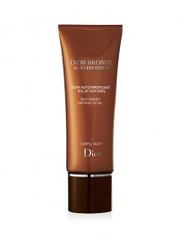 All of the sun's benefits without any of its dangers, in a satiny, golden gel that mimics a natural tan. Bronze Perfect pH complex allows this long-lasting tinted emulsion to gradually deepen the complexion for natural, luminous results. Apply evenly on cleansed, dry skin. Re-apply after three hours for more intense color. Use two to three times weekly to maintain results. 4.1 oz. 