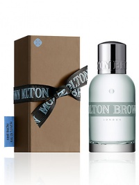 Crisp. Fresh. Cool. Invigorate your mind and send your spirits soaring with an aromatic fusion of bergamot and tangerine from Italy, Guatemalan cardamom and West Indian sandalwood. Clean and refreshing, enjoy an instant sensory pick me up. 1.7 oz. Crisp. Fresh. Cool. Invigorate your mind and send your spirits soaring with an aromatic fusion of bergamot and tangerine from Italy, Guatemalan cardamom and West Indian sandalwood. Clean and refreshing, enjoy an instant sensory pick me up. 1.7 oz.