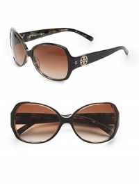 A classic, acetate style in a very flattering shape. Available in black marble with brown rose lens or tortoise with brown rose lens. Logo temples100% UV protectionImported A classic, acetate style in a very flattering shape. Available in black marble with brown rose lens or tortoise with brown rose lens. Logo temples100% UV protectionImported