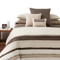 With an all-over textured diamond pattern, this luxe Calvin Klein bedskirt adds a rich finishing touch to your bedroom decor. With an all-over textured diamond pattern, this luxe Calvin Klein bedskirt adds a rich finishing touch to your bedroom decor.
