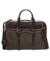 Carry around classic heritage style with this elevated document bag from Fossil.