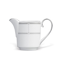 Sloane Square features a chic and simple tailored band, with details of platinum dots, which create a clean and sophisticated look. The accent plate features a wide band of gray mica with true geometric flare in the quadrant design around the border of the plate. Made in England. Sloane Square features a chic and simple tailored band, with details of platinum dots, which create a clean and sophisticated look. The accent plate features a wide band of gray mica with true geometric flare in the quadrant design around the border of the plate. Made in England.