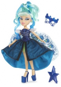 Bratz Chic Mystique Doll - Jade Bratz Chic Mystique Doll - Jade