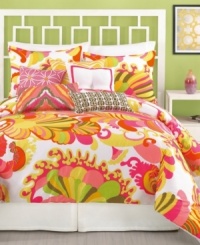 Bold and beautiful. Trina Turk makes a statement with this trendy Coachella comforter set, featuring a fabulous oversized print in signature Trina colors. Expertly chosen decorative pillows polish the look with a dash of extra flair. Finished with superior cotton sateen, this set is both cozy and stylish. Bold and beautiful. Trina Turk makes a statement with this trendy Coachella comforter set, featuring a fabulous oversized print in signature Trina colors. Expertly chosen decorative pillows polish the look with a dash of extra flair. Finished with superior cotton sateen, this set is both cozy and stylish.