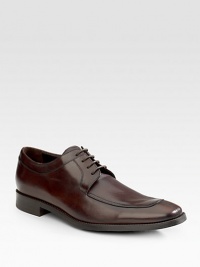 A sophisticated leather dress look with comfort construction for morning-to-evening ease. Padded insole Leather lining Rubber sole Made in Italy A sophisticated leather dress look with comfort construction for morning-to-evening ease. Padded insole Leather lining Rubber sole Made in Italy