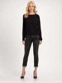 Dark-wash denim in a cropped silhouette with five-pocket styling and a unique, faded wash. THE FITFitted through hips and thighsRise, about 9Inseam, about 27THE DETAILSZip flyFive-pocket style98% cotton/2% spandexMachine washImportedModel shown is 5'11 (180cm) wearing US size 4. Dark-wash denim in a cropped silhouette with five-pocket styling and a unique, faded wash. THE FITFitted through hips and thighsRise, about 9Inseam, about 27THE DETAILSZip flyFive-pocket style98% cotton/2% spandexMachine washImportedModel shown is 5'11 (180cm) wearing US size 4.