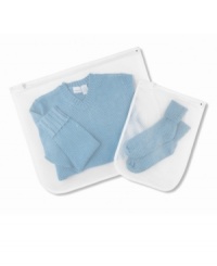 Rest in peace while your washer does the work! Give your sweaters, lingerie, socks and other delicates a spin in protective mesh bags that let the clean in but keep the quality of your clothes like new. Rest in peace while your washer does the work! Give your sweaters, lingerie, socks and other delicates a spin in protective mesh bags that let the clean in but keep the quality of your clothes like new.