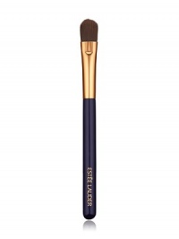 Small, tapered brush designed to precisely apply and easily blend concealer. Expertly covers undereye circles and other flaws. Use brush tip to pat concealer into desired area until it melts into skin. For best results, apply concealer over foundation. Make sure to blend edges for a seamless look. All Estée Lauder brushes are composed of the finest quality materials and are designed to ensure the highest level of makeup artistry. Small, tapered brush designed to precisely apply and easily blend concealer. Expertly covers undereye circles and other flaws. Use brush tip to pat concealer into desired area until it melts into skin. For best results, apply concealer over foundation. Make sure to blend edges for a seamless look. All Estée Lauder brushes are composed of the finest quality materials and are designed to ensure the highest level of makeup artistry.