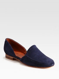 Walk comfortably in this low-cut silhouette crafted of buttery suede. Suede upperLeather lining and solePadded insoleImported Walk comfortably in this low-cut silhouette crafted of buttery suede. Suede upperLeather lining and solePadded insoleImported