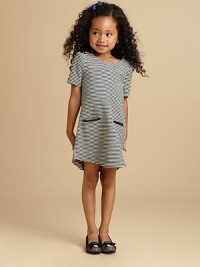 A dress reminiscent of French sailor style, with chic stripes, bold welt pockets and snap shoulders.ScoopneckSnap closure at shouldersShort puffed sleevesFront welt pocketsCurved hemCottonMachine washImported A dress reminiscent of French sailor style, with chic stripes, bold welt pockets and snap shoulders.ScoopneckSnap closure at shouldersShort puffed sleevesFront welt pocketsCurved hemCottonMachine washImported