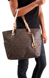 Michael Kors Jet Set Women's Medium Tote Handbag Bag Signature Purse Michael Kors Jet Set Women's Medium Tote Handbag Bag Signature Purse