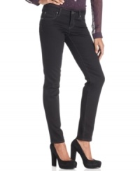 Build your wardrobe with these skinny jeans in basic black by Kut from the Kloth. Build your wardrobe with these skinny jeans in basic black by Kut from the Kloth.