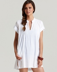 Take cover in classic style with this Lauren Ralph Lauren coverup, easily thrown on in between quick dips. Take cover in classic style with this Lauren Ralph Lauren coverup, easily thrown on in between quick dips.