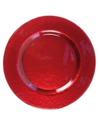 Take charge when it comes to setting a stunning table with Glory Red charger plates from the Jay Imports serveware and serving dishes collection. Undulating glass with incredible gloss screams holiday party or festive dining, anytime! Take charge when it comes to setting a stunning table with Glory Red charger plates from the Jay Imports serveware and serving dishes collection. Undulating glass with incredible gloss screams holiday party or festive dining, anytime!