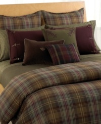 This smooth cotton percale bedskirt is printed with the same bold plaid print as the coordinating duvet cover. Gathered with split corners. (Clearance) This smooth cotton percale bedskirt is printed with the same bold plaid print as the coordinating duvet cover. Gathered with split corners. (Clearance)