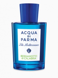 The land of Calabria. Strong and intense. Only here does authentic bergamot find its natural habitat. Its sparkling notes appear at the onset in a unique fragrance, enhanced by the freshness of citron, red ginger and cedar wood. At the base, an unprecedented combination of vetiver, benzoin, and musk, resulting in a sunny and jovial fragrant experience. The land of Calabria. Strong and intense. Only here does authentic bergamot find its natural habitat. Its sparkling notes appear at the onset in a unique fragrance, enhanced by the freshness of citron, red ginger and cedar wood. At the base, an unprecedented combination of vetiver, benzoin, and musk, resulting in a sunny and jovial fragrant experience.