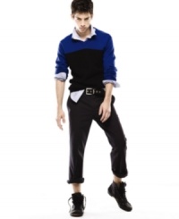 Ultra-sleek, these Kenneth Cole Reaction pants are the perfect complement to your 9-to-5 look. Ultra-sleek, these Kenneth Cole Reaction pants are the perfect complement to your 9-to-5 look.