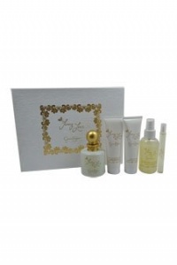 Jessica Simpson Fancy Love Gift Set for Women (Eau de Parfum Spray 3.4 ounces, Lotion 4 ounces, Lotion 3 ounces, Bath and Shower Cream, Eau de Parfum Spray 0.34 ounce) Jessica Simpson Fancy Love Gift Set for Women (Eau de Parfum Spray 3.4 ounces, Lotion 4 ounces, Lotion 3 ounces, Bath and Shower Cream, Eau de Parfum Spray 0.34 ounce)