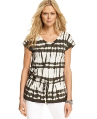Boho get's a modern makeover with this MICHAEL Michael Kors tie-dye top -- perfect for a bold spring look! Boho get's a modern makeover with this MICHAEL Michael Kors tie-dye top -- perfect for a bold spring look!