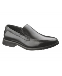 This pair of men's dress shoes is versatile enough to roll with your work week or weekend wardrobes. These smooth moc toe loafers are ready to step into any one of your favorite looks.