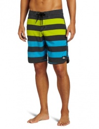 Quiksilver Men's Cypher Brigg Scallop Boardshort Quiksilver Men's Cypher Brigg Scallop Boardshort