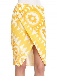 THE LOOKAbstract printThin banded waistAsymmetrical front pleatingTulip hemSide zip with hook and eye closureBack dartsTHE FITAbout 25 from waist to hemTHE MATERIALCottonFully linedCARE & ORIGINDry cleanImportedModel shown is 5'10½ (179cm) wearing US size 4. THE LOOKAbstract printThin banded waistAsymmetrical front pleatingTulip hemSide zip with hook and eye closureBack dartsTHE FITAbout 25 from waist to hemTHE MATERIALCottonFully linedCARE & ORIGINDry cleanImportedModel shown is 5'10½ (179cm) wearing US size 4.