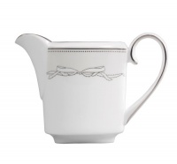 Vera Wang by Wedgwood Love Knots Creamer Vera Wang by Wedgwood Love Knots Creamer
