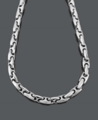 Add a little dimension to your look with a polished layer. Men's necklace features a marina link chain crafted in stainless steel. Approximate length: 24 inches. Add a little dimension to your look with a polished layer. Men's necklace features a marina link chain crafted in stainless steel. Approximate length: 24 inches.