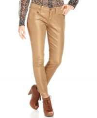 In high-shine gold coated denim, these Lucky Brand Jeans skinny jeans are a must-have for a fashion-forward fall wardrobe! In high-shine gold coated denim, these Lucky Brand Jeans skinny jeans are a must-have for a fashion-forward fall wardrobe!