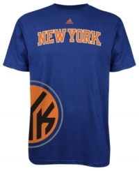 GO TEAM! Show off your fave basketball's team and colors in this NY Knicks tee by adidas. GO TEAM! Show off your fave basketball's team and colors in this NY Knicks tee by adidas.